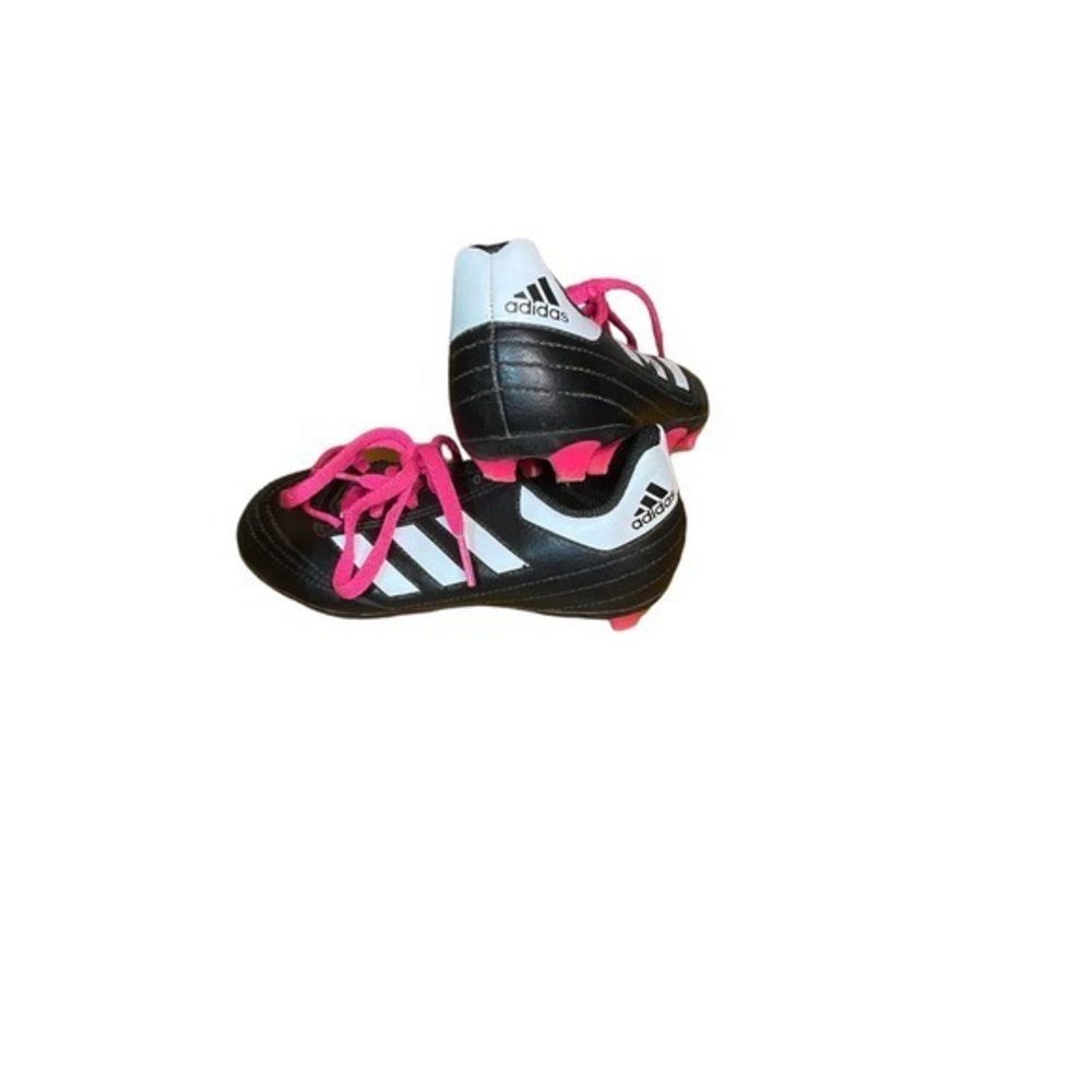 Youth Adidas soccer cleats‎